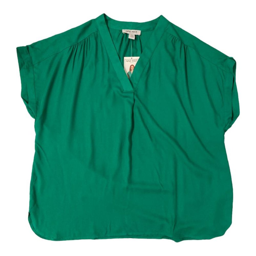 Blarney Green - Nine West Women's Lightweight Relaxed Fit Woven Popover V-Neck T